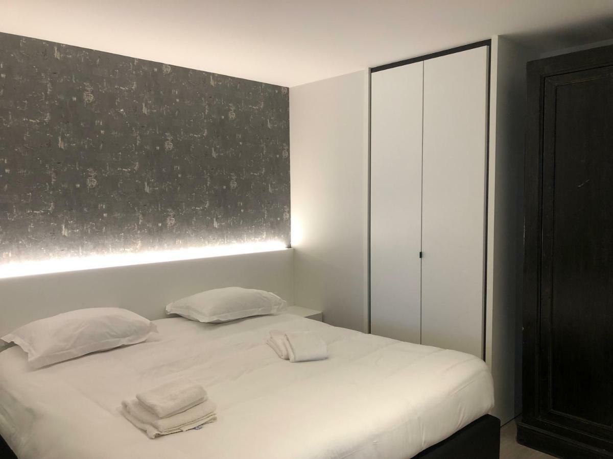 Three-Bedroom Apartment,895163116:JPEG